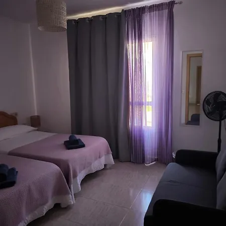 Πανσιόν Acogedoras Privadas Zona Costera Wifi *